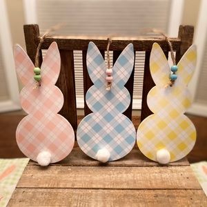 Easter Bunny Checkered Wall Decor Signs Set of 3, Easter Bunny Shaped Signs